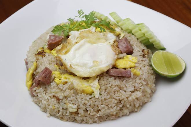 Khao Pad Naem ( ข้าวผัดà¹à¸«à¸™à¸¡ )