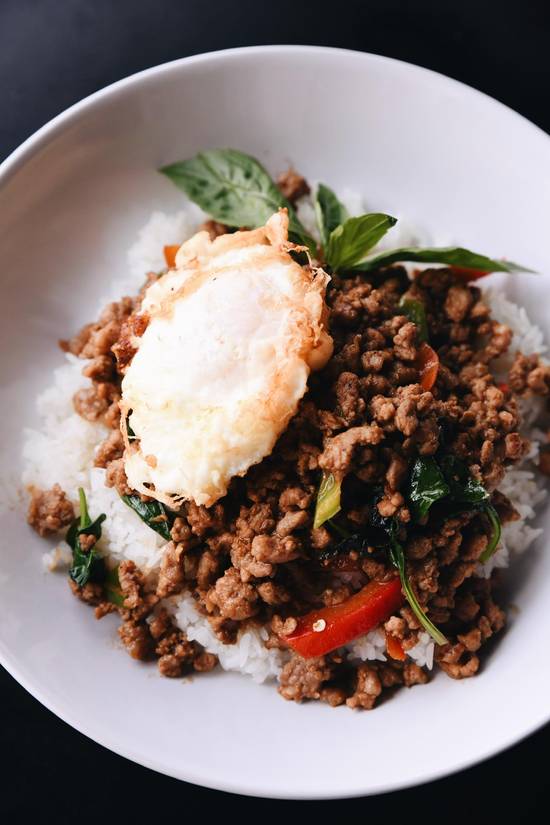 KowRhadNhaGapow Chicken