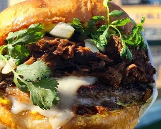 LA Birria Burger