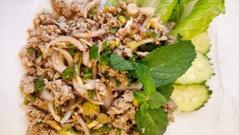 Larb Gai, Tofu, Moo