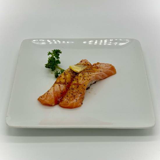 Lemon Pepper Salmon / Aburi Sake Sushi