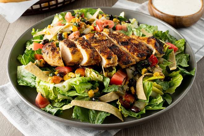 Logan's Kickin' Chickin' Salad