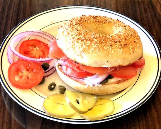 Lox Sandwich(smokes salmon)