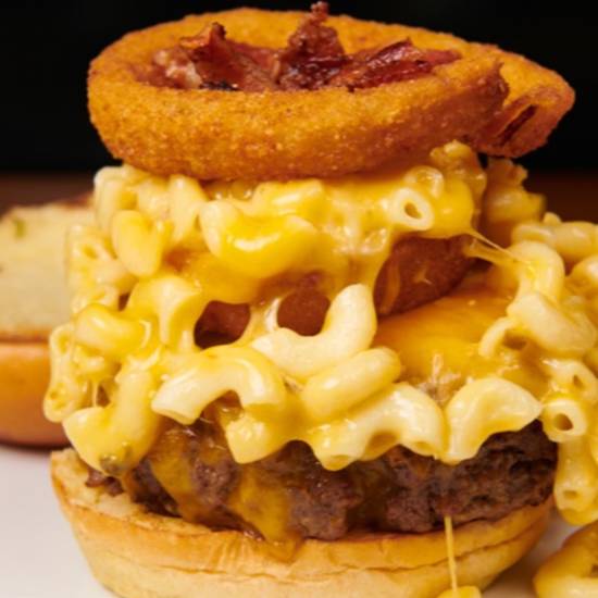 Mac 'N Cheese Burger
