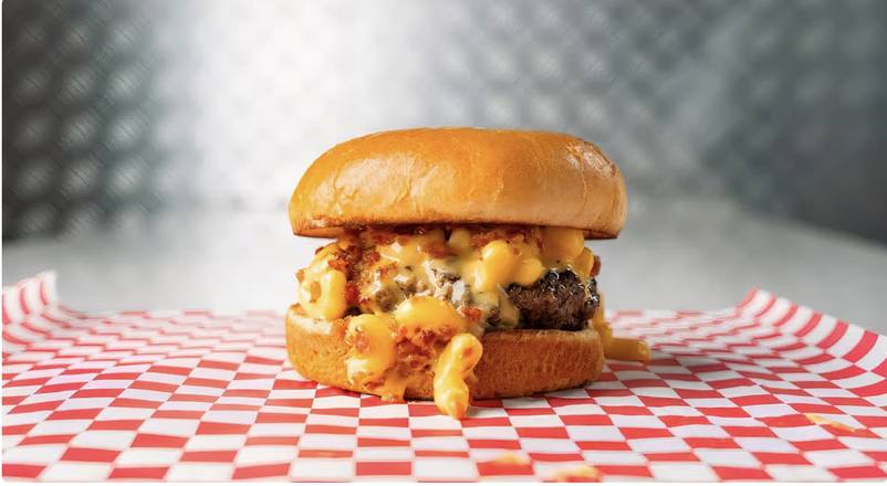 Mac N' Cheese Burger