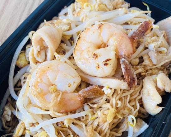 Mama Pad Thai