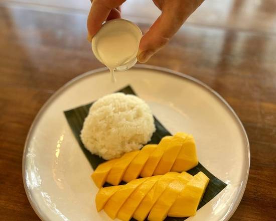 Mango sticky rice