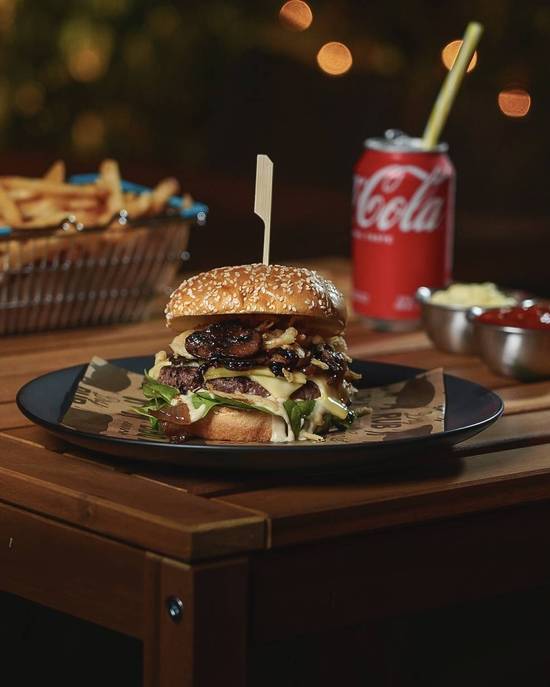 Master Burger