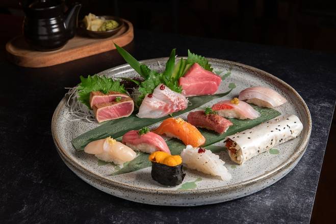 Matsu Sushi Set