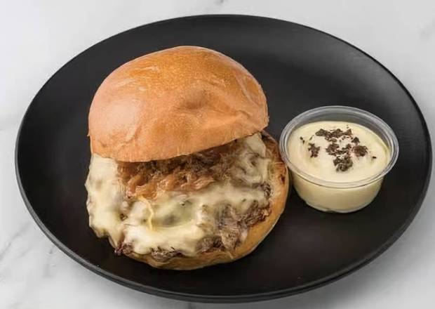 Mushroom Truffle Burger (5 oz)
