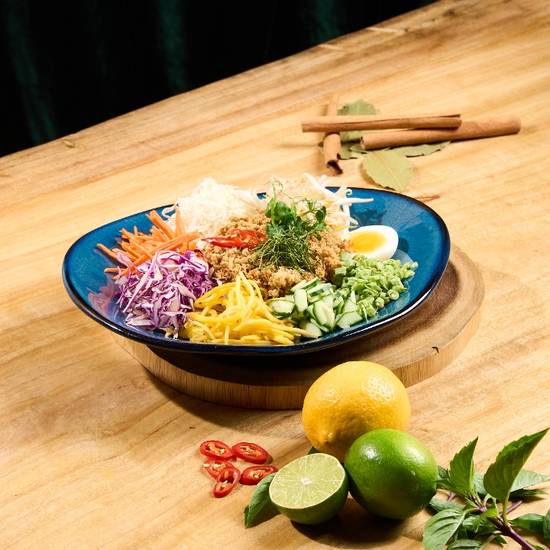 "Nakorn" Fish Curry Salad