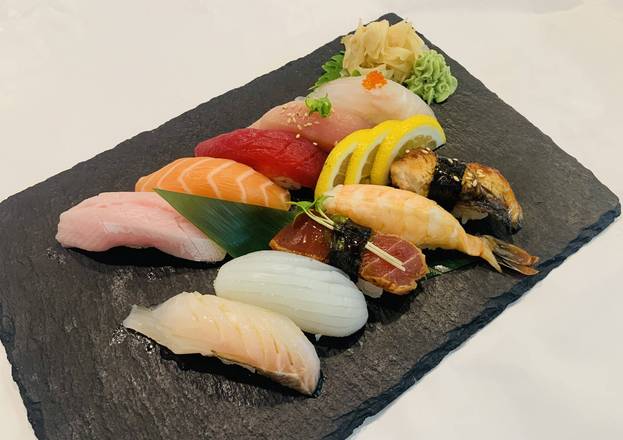 Nigiri Mix Sushi (10 pcs)