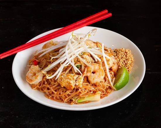 Non Veg Pad Thai Noodles