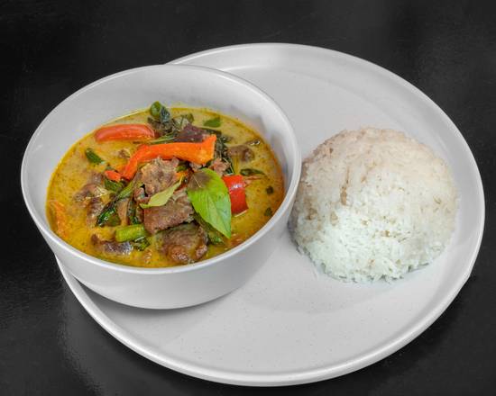 Pad Kee Mao Noodle