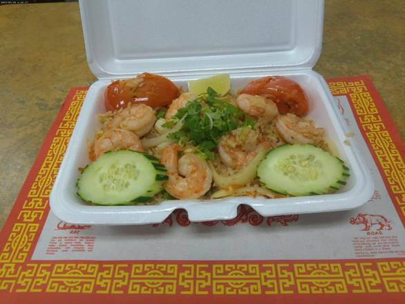 Pad Thai (1 Regular Protein & 1 Premium Protein)