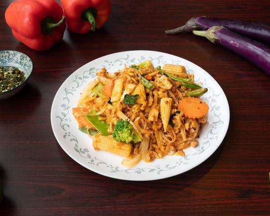 Pad Thai Basil