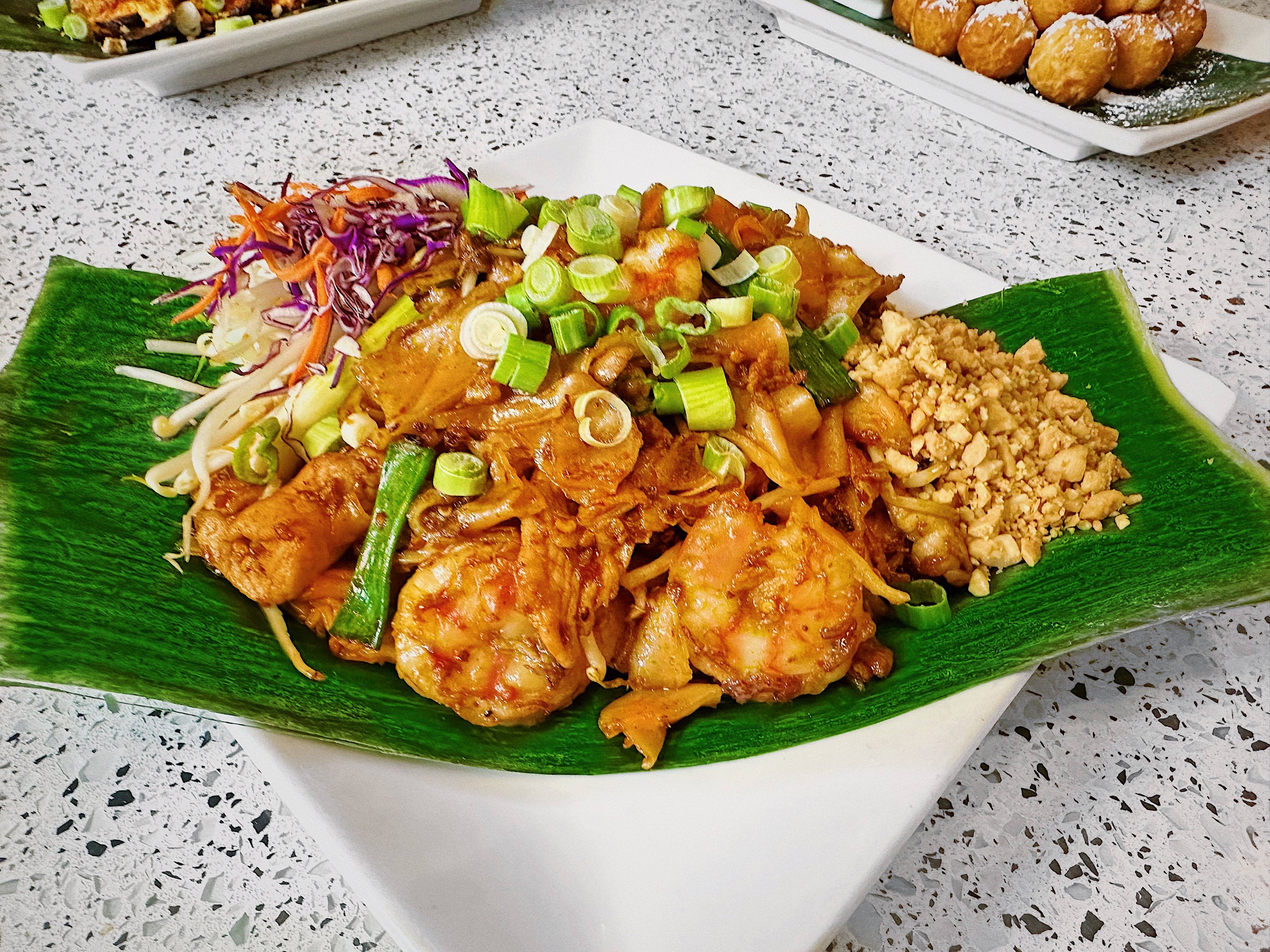 Pad Thai Sen Yai