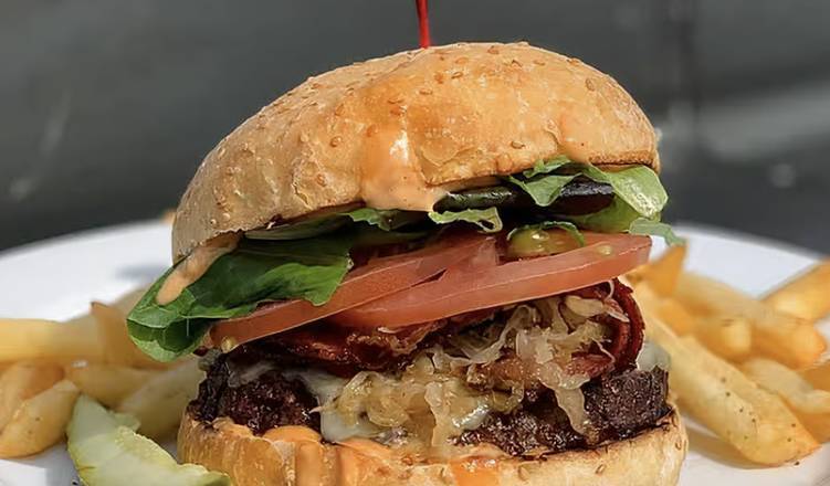 Pastrami Burger