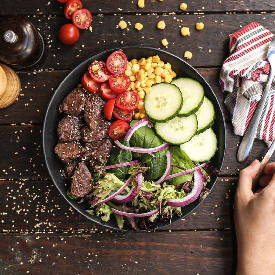 Pepper Salad with Angus Cut Steak