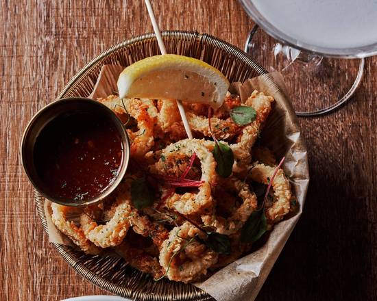 Pla Muk Tod (Fried Calamari)