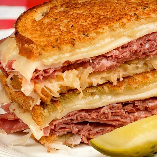 Reuben Sandwich with Pastrami