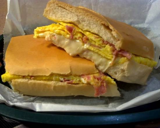 S5 Cuban Bread Sandwich with a Ham Omelet