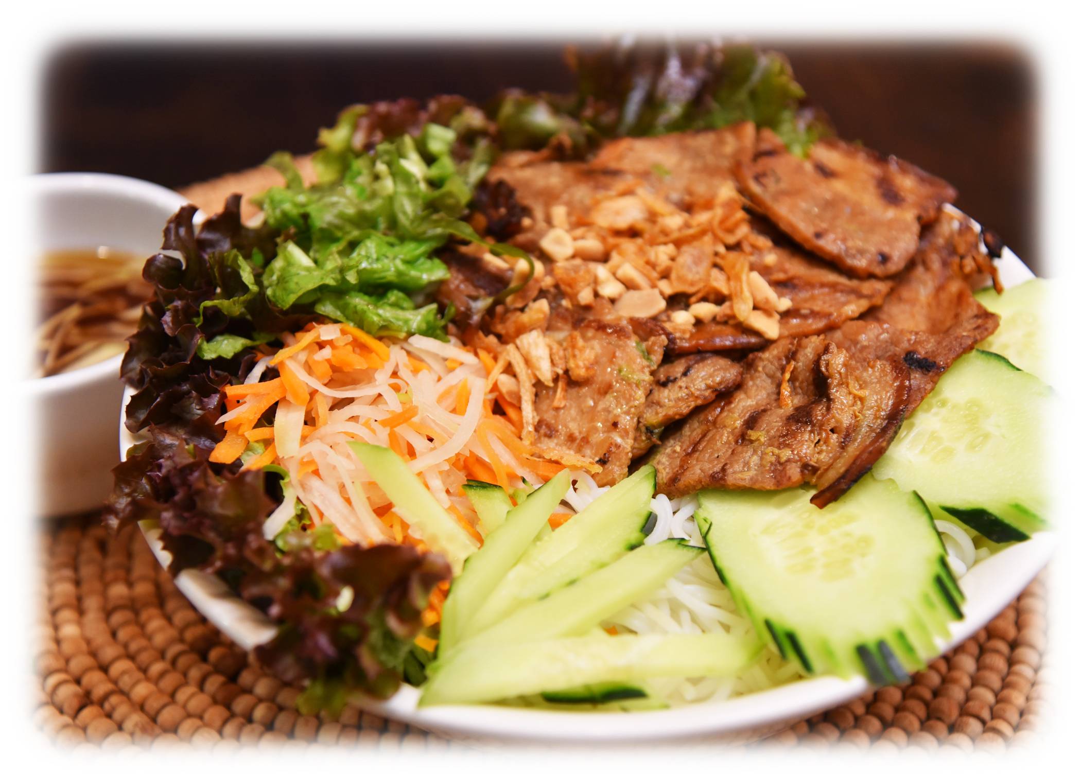 Salad Bowl of Vermicelli topped with Grilled Pork (To Bun Thit Nuong)