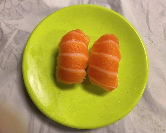 Salmon (2 pcs)