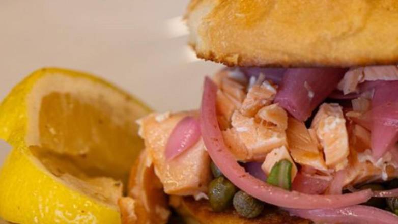 Salmon Burger