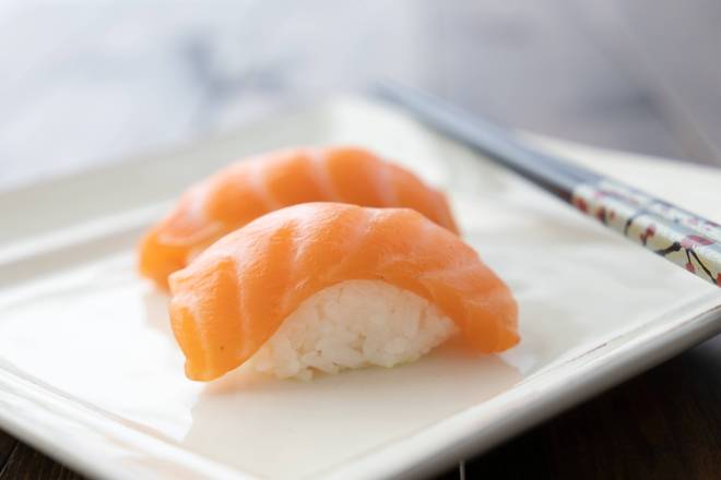 Salmon Sake Sushi