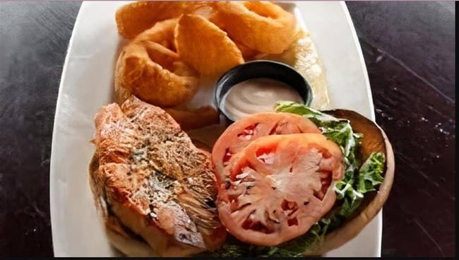 Salmon Sandwich