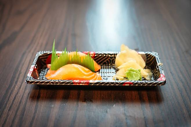 Salmon Sushi