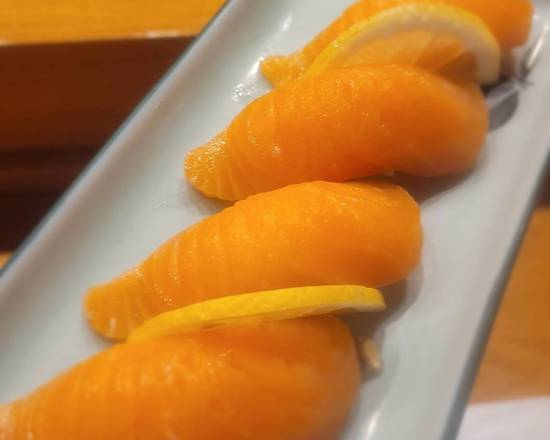 Salmon Sushi