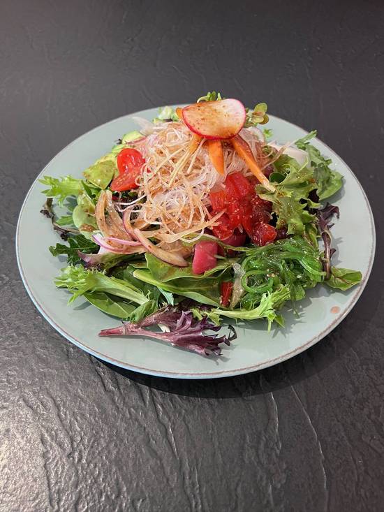 Sashimi Salad