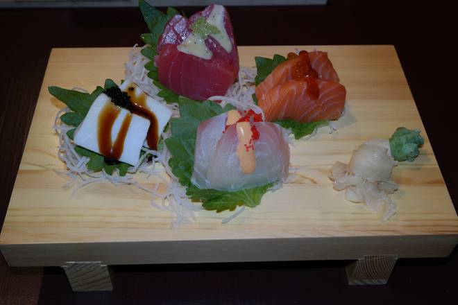 Sashimi Sampler