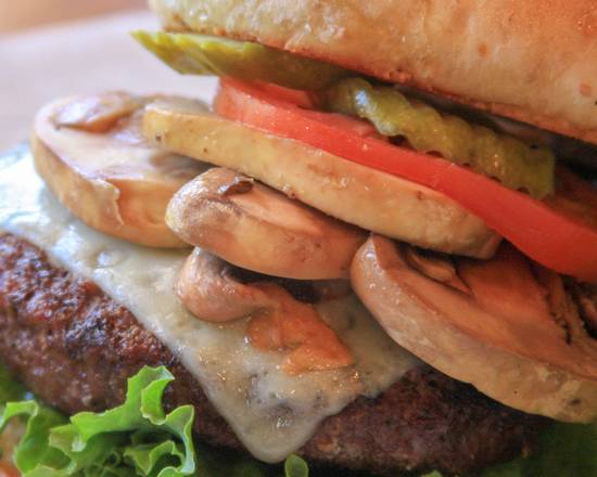 SautÃ©ed Mushroom Swiss Burger