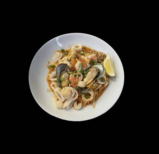 Seafood Pad Thai