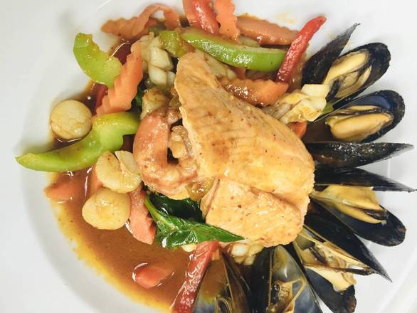 Seafood with Chili Sauce