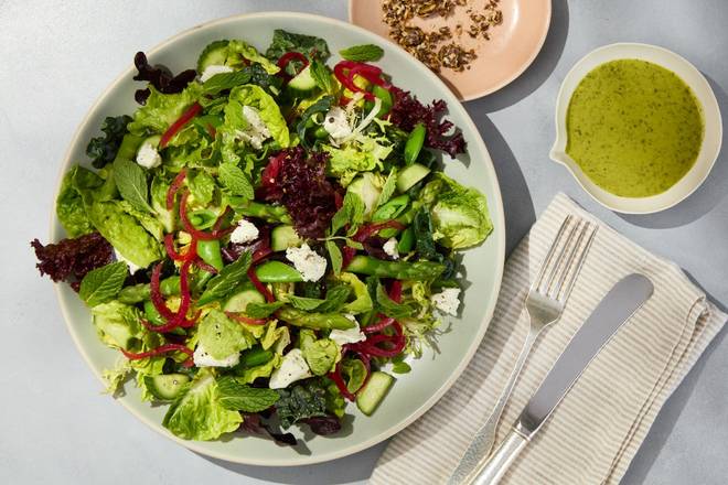 Seasonal Spring Salad