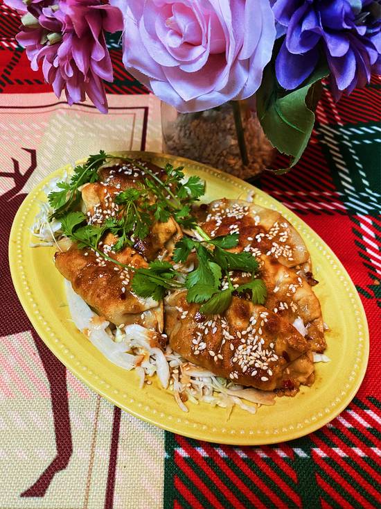 Sesame Sauce Chicken Dumplings