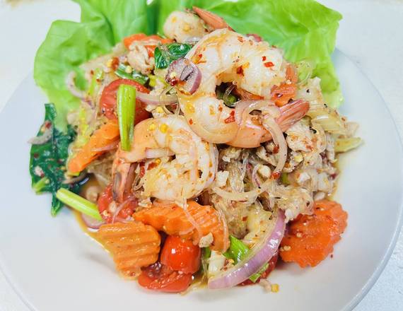 SL7. Yum Woon-Sen Salad