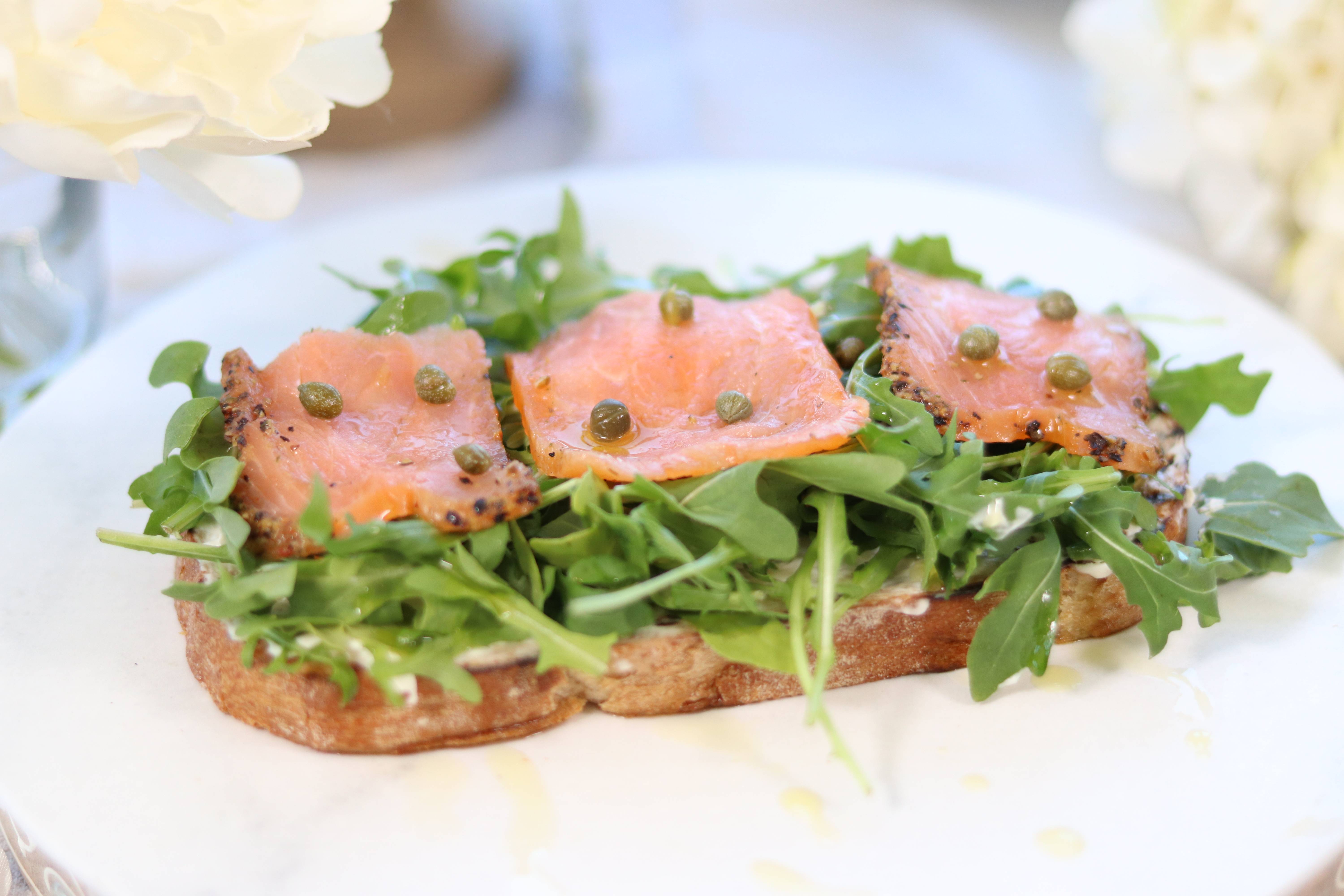 SMOKED SALMON TOAST