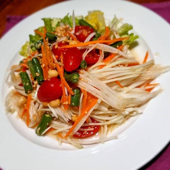 Som Tumm (Papaya Salad)