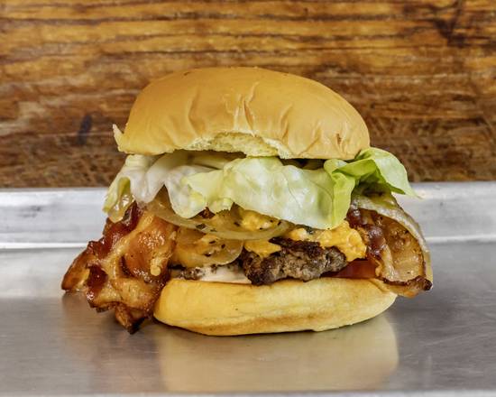 Southern Bacon Pimento Cheese Burger