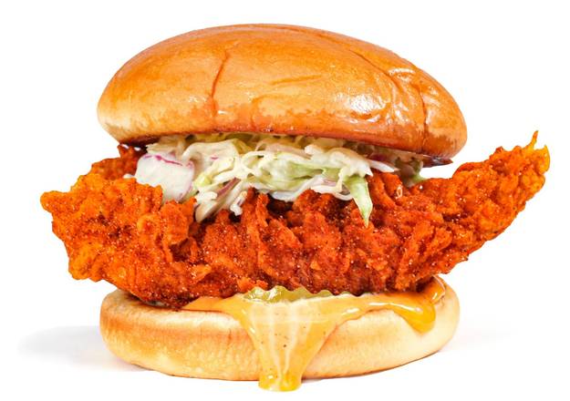 SPICY CHICKEN SANDWICH WITH COLESLAW & PICKLES