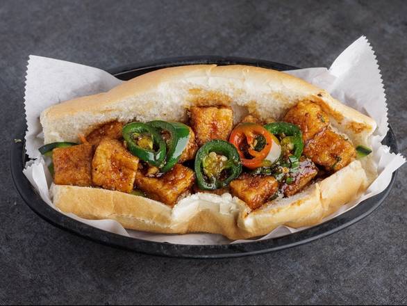 *Spicy Garlic Tofu Sandwich*