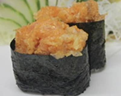 Spicy Salmon (2 pcs)