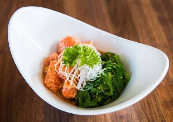 Spicy Salmon Poke Salad