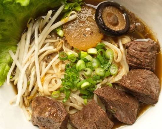 Spicy Thai Beef Noodle Soup