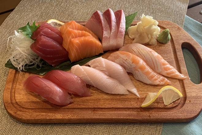 Sushi and Sashimi Comb (12pcs)